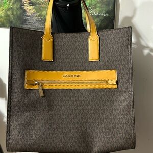 Michael Kors Bag